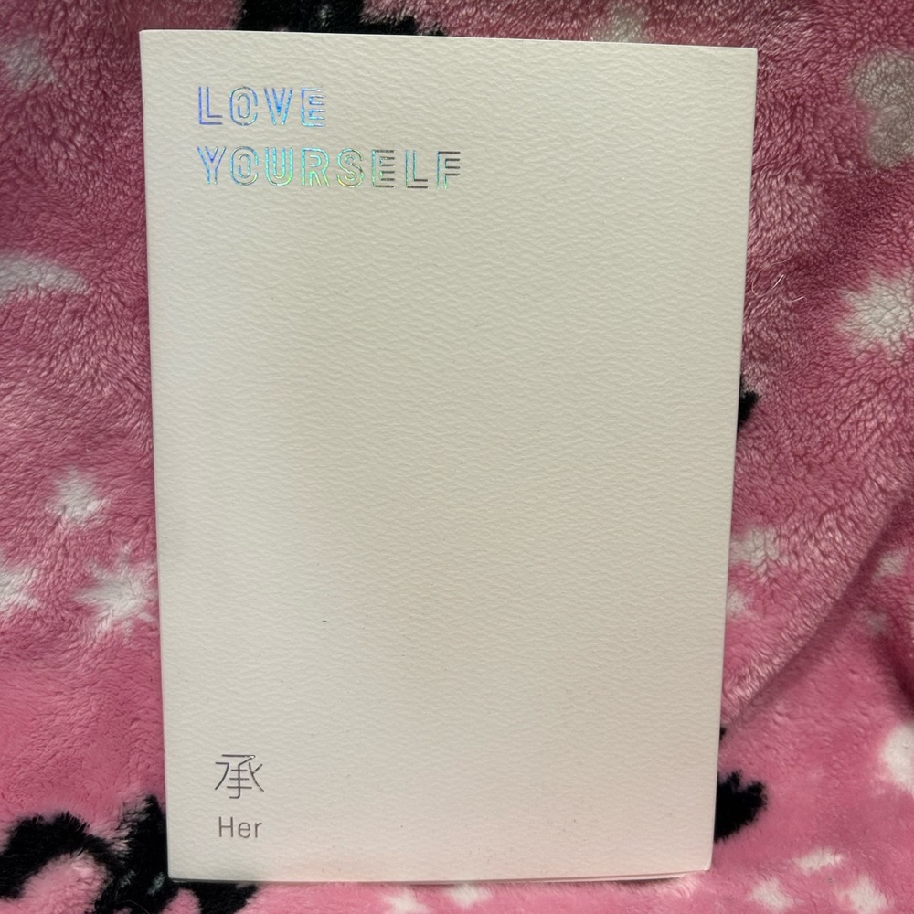 BTS - 'Love Yourself' ‘Her’ Album - Booklet & Stickers